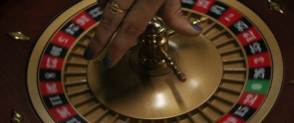 Parhaat Nettikasinot Ilmaiskierrokset -opas Suomalaisille Pelaajille